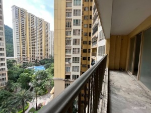 君华新城六区 4室2厅 143.77㎡ 毛坯_中山火炬开发区华佗山公园二手房图片