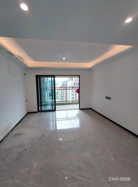 万科四季花城 4室2厅 122.14㎡ 精装_万科四季花城二手房卧室图片1