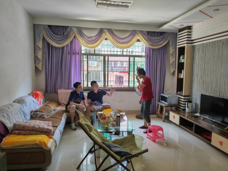 南省衡阳市雁峰区白沙洲街道白沙大道73号慧园名苑B栋404室法拍房图片2