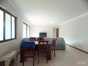 万科金域蓝湾 4室2厅 120㎡ 精装_中山石岐街道张溪二手房图片