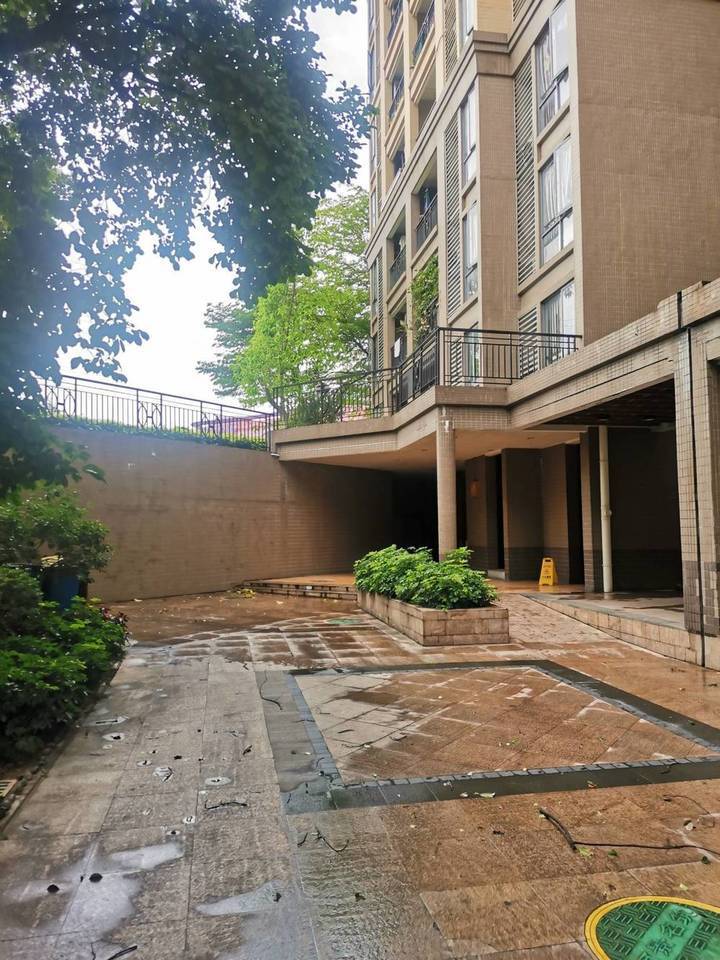 中山市东升镇丽景路2号丽景名筑B2189摩托车位法拍房图片1