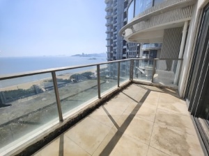 凤凰海域 4室2厅 183㎡ 整租珠海香洲区老香洲租房图片