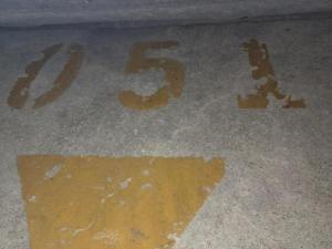 中山市东区起湾北道12号华鸿水云轩5期5、6、10、11幢车库051号车位_中山法拍房图片