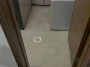 创兴广场二期 3室2厅 38.08㎡ 简装_中山西区街道小商品二手房图片