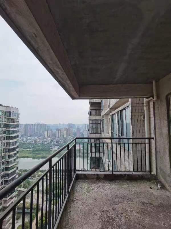 衡阳市蒸湘区解放大道58号珠江愉景新城13栋3002室法拍房图片1