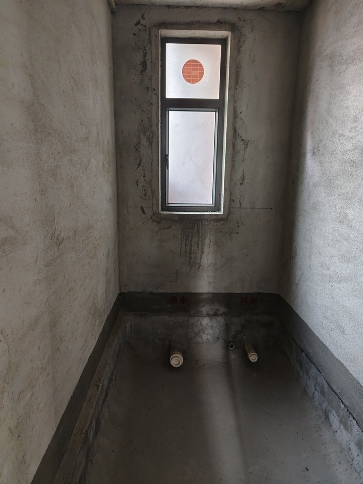 中山市黄圃镇兴圃大道中157号雅德花园6栋1402房的不动产法拍房图片3