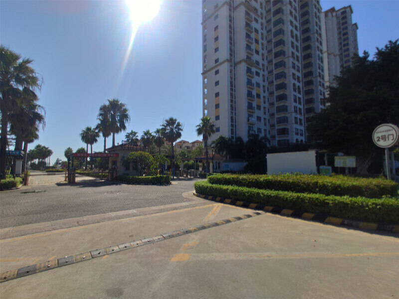 惠东县平海镇南门海地段万科双月湾花园一期A4栋2单元8层01号房法拍房图片4