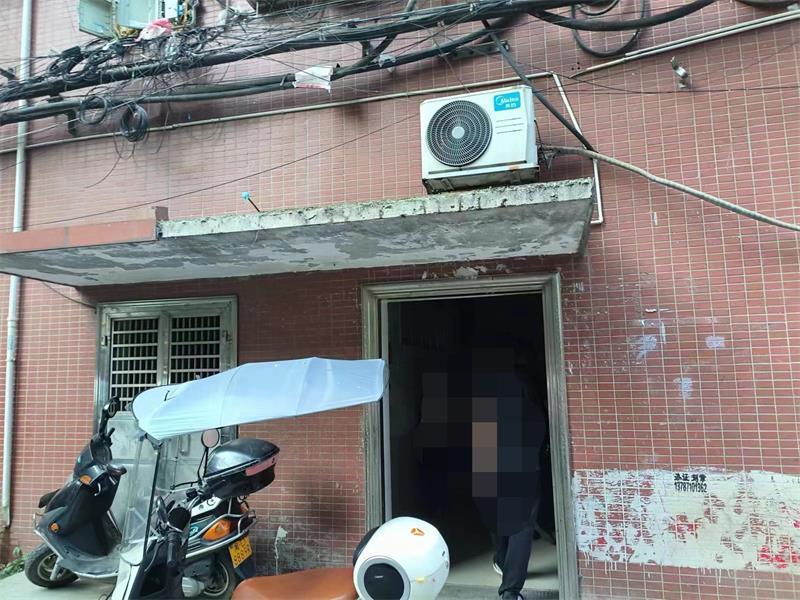 湖南省耒阳市蔡子池街道办事处五一东路157号4幢2802号法拍房图片3