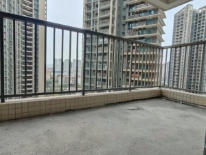 裕龙君汇 3室2厅 112㎡ 毛坯_中山火炬开发区太阳城二手房图片