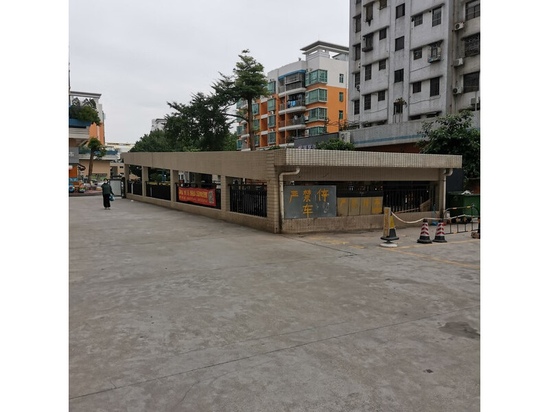 中山市西区岐沙路25号骏华庭1108号车房的不动产法拍房图片2