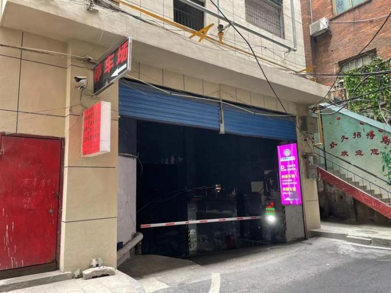衡阳市雁峰区中山南路1-3号国贸大厦1307、1313、1314室法拍房图片3