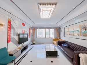 名牌大厦 3室2厅 136㎡ 整租衡阳雁峰区岳屏公园租房图片