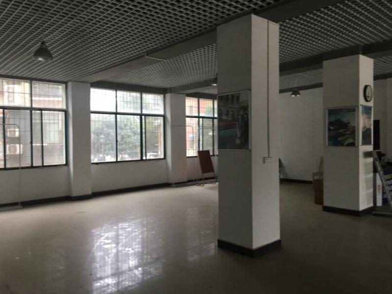 衡东县城关镇滨江公园以北（恒盛花园A9#）206室法拍房图片2