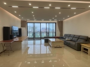 中海龙湾国际 6室2厅 303㎡ 整租中山石岐街道轻轨北站租房图片