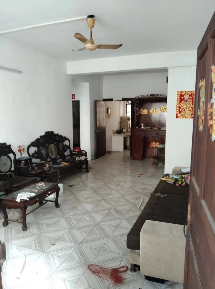 中山市小榄镇竹源岗底涌西路29号B201的不动产法拍房图片5