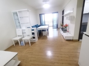 碧桂园翡翠山 2室2厅 82㎡ 整租郴州苏仙区城东租房图片