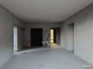 星耀花园 4室2厅 147㎡ 毛坯_中山火炬开发区太阳城二手房图片