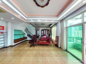 雍景园 6室2厅 210.6㎡ 精装 雍景园 6室2厅 210.6㎡ 精装中山东区街道利和广场二手房图片