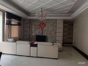 君华新城六区 4室2厅 143㎡ 精装_中山火炬开发区华佗山公园二手房图片